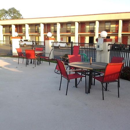 New Valdosta Inn And Suites Exterior foto